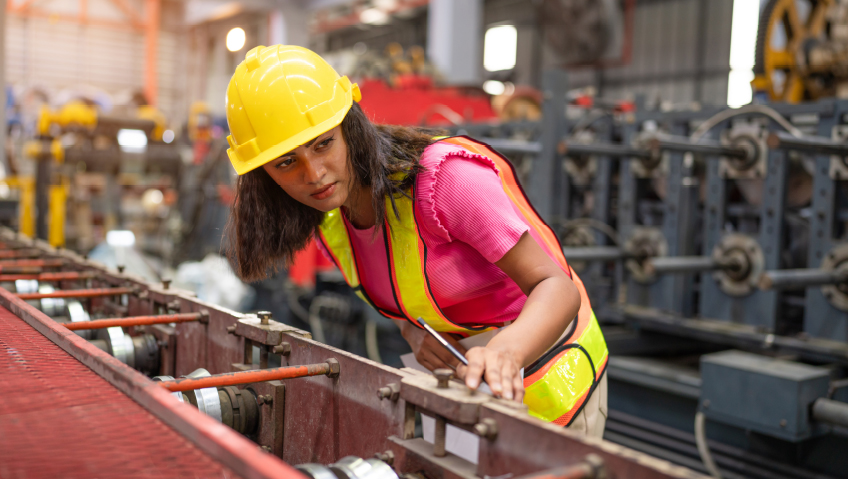 Current | In Focus | March 2024 | Women in BusinessHands-On Learning for Future SuccessSupporting Women in the Trades