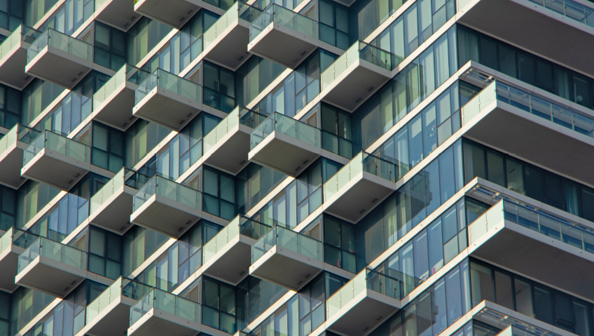 Toronto condo sales hit 35-year low